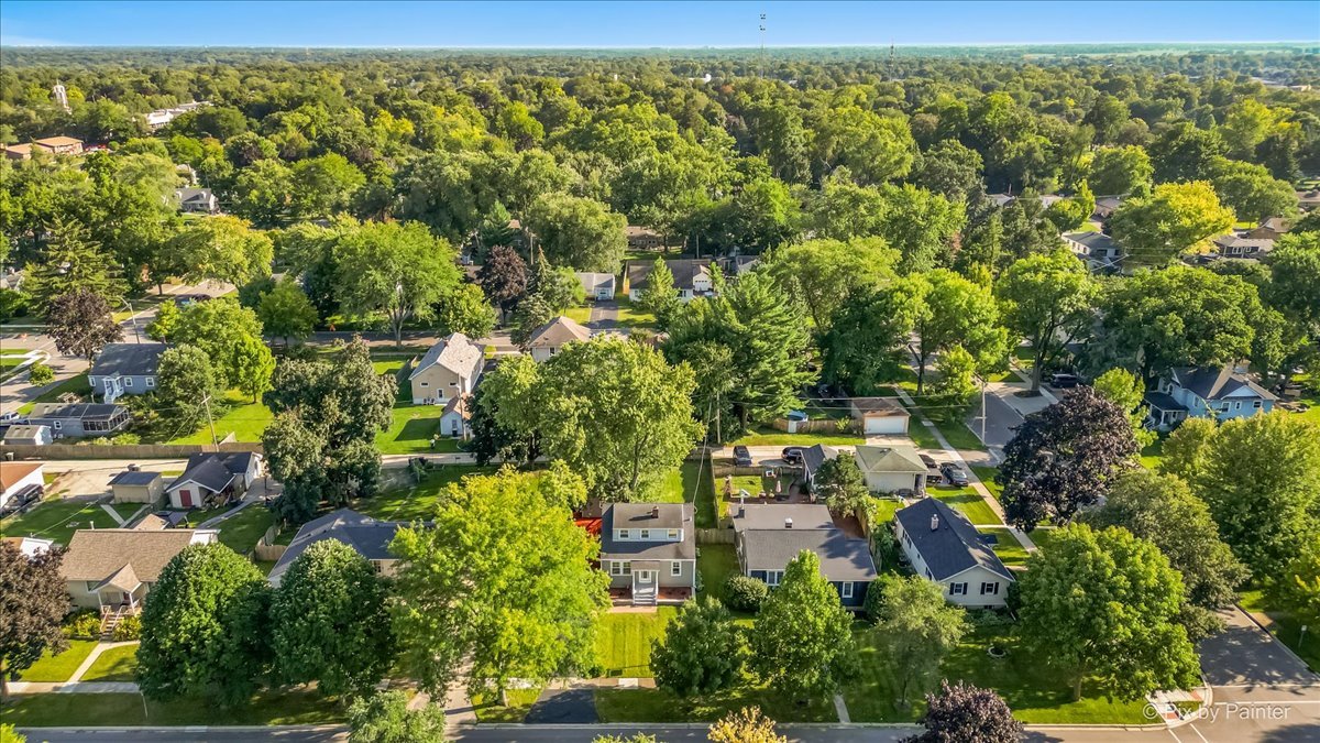 714 E Elmwood Avenue, West Chicago, IL 60185
