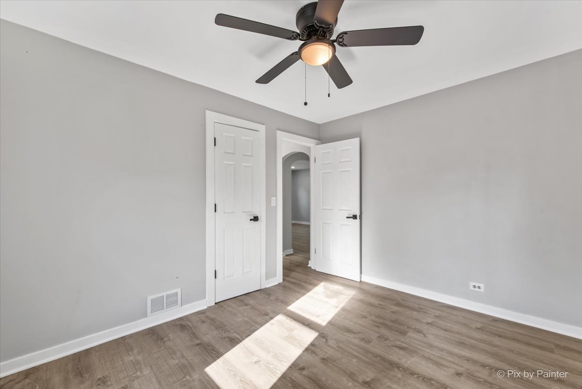 714 E Elmwood Avenue, West Chicago, IL 60185