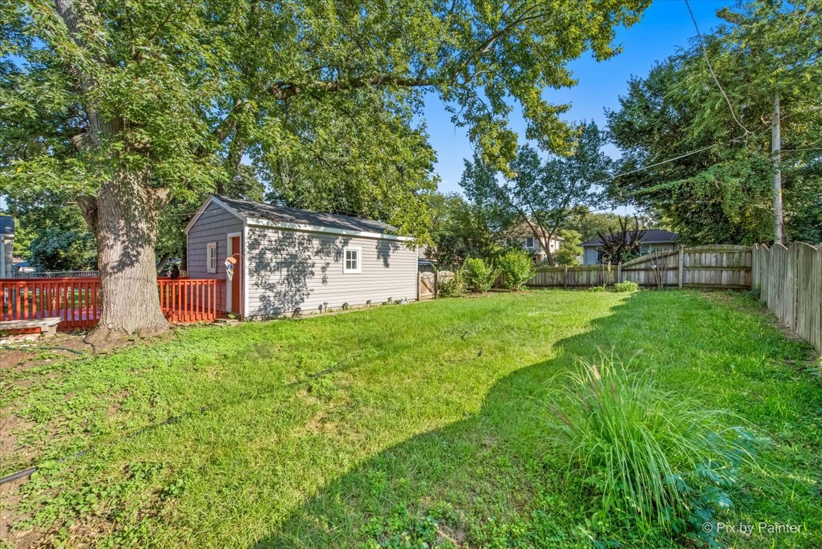 714 E Elmwood Avenue, West Chicago, IL 60185