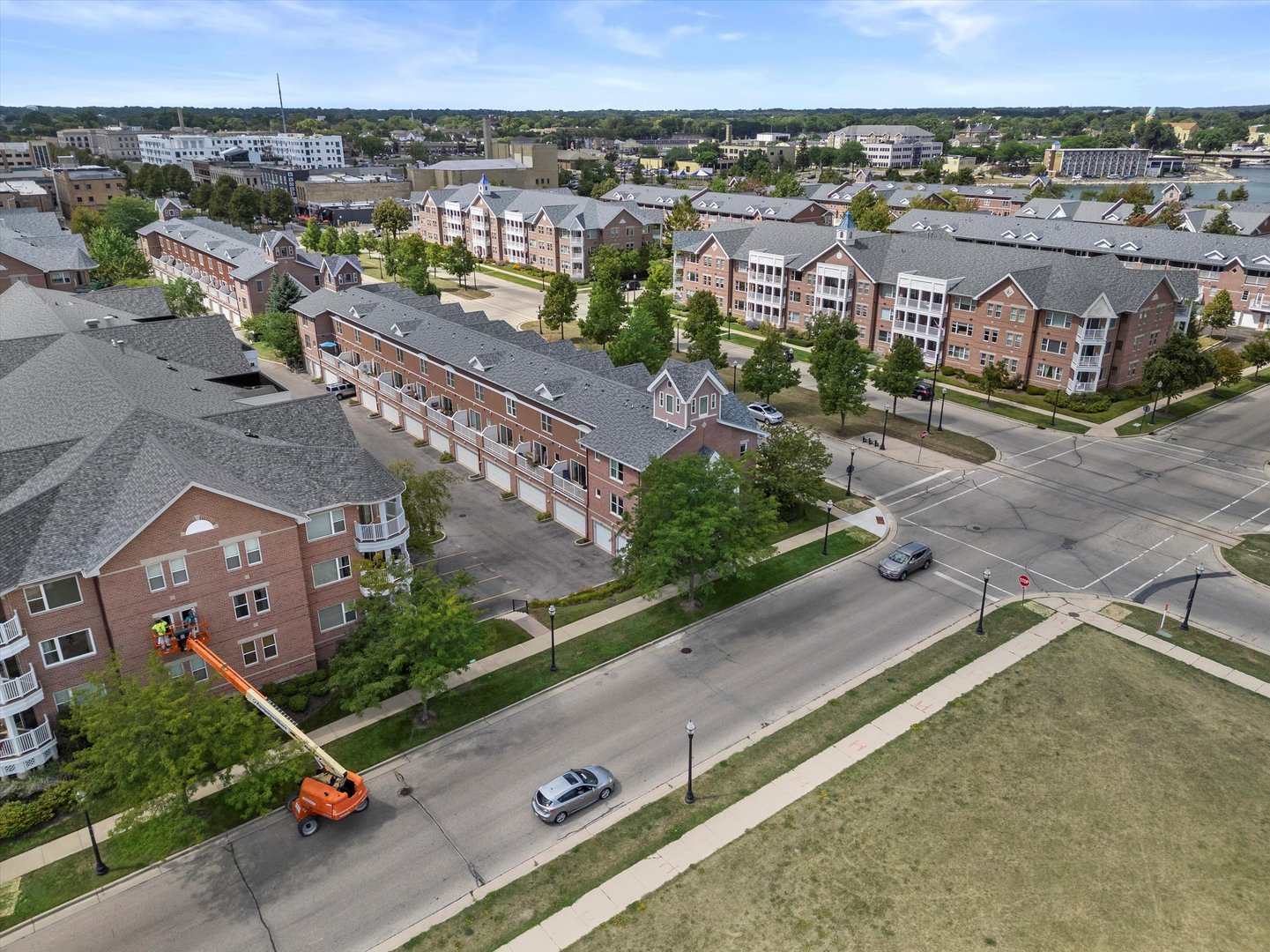303 56th Street, Kenosha, WI 53140