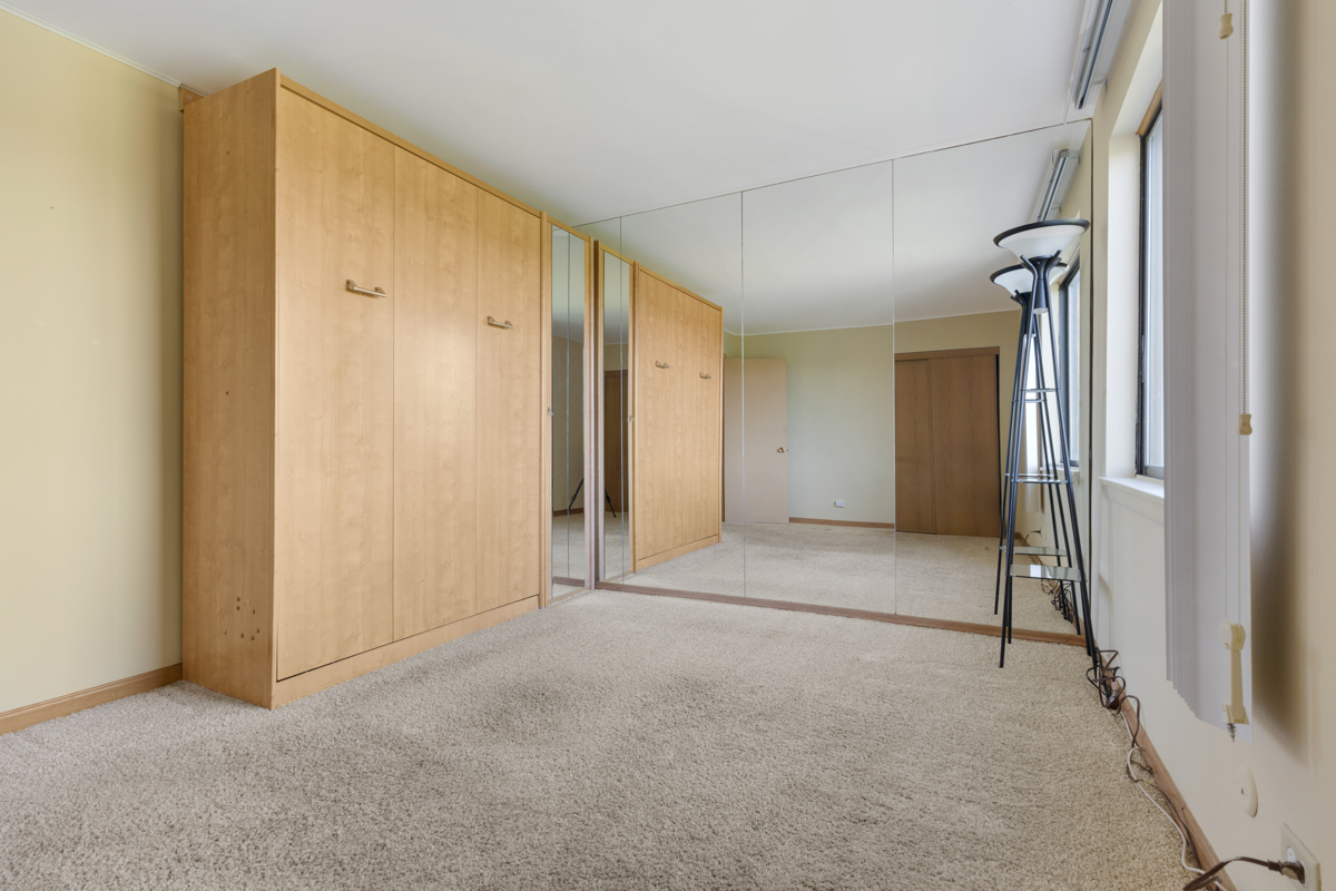 700 WELLINGTON Avenue #419, Elk Grove Village, IL 60007