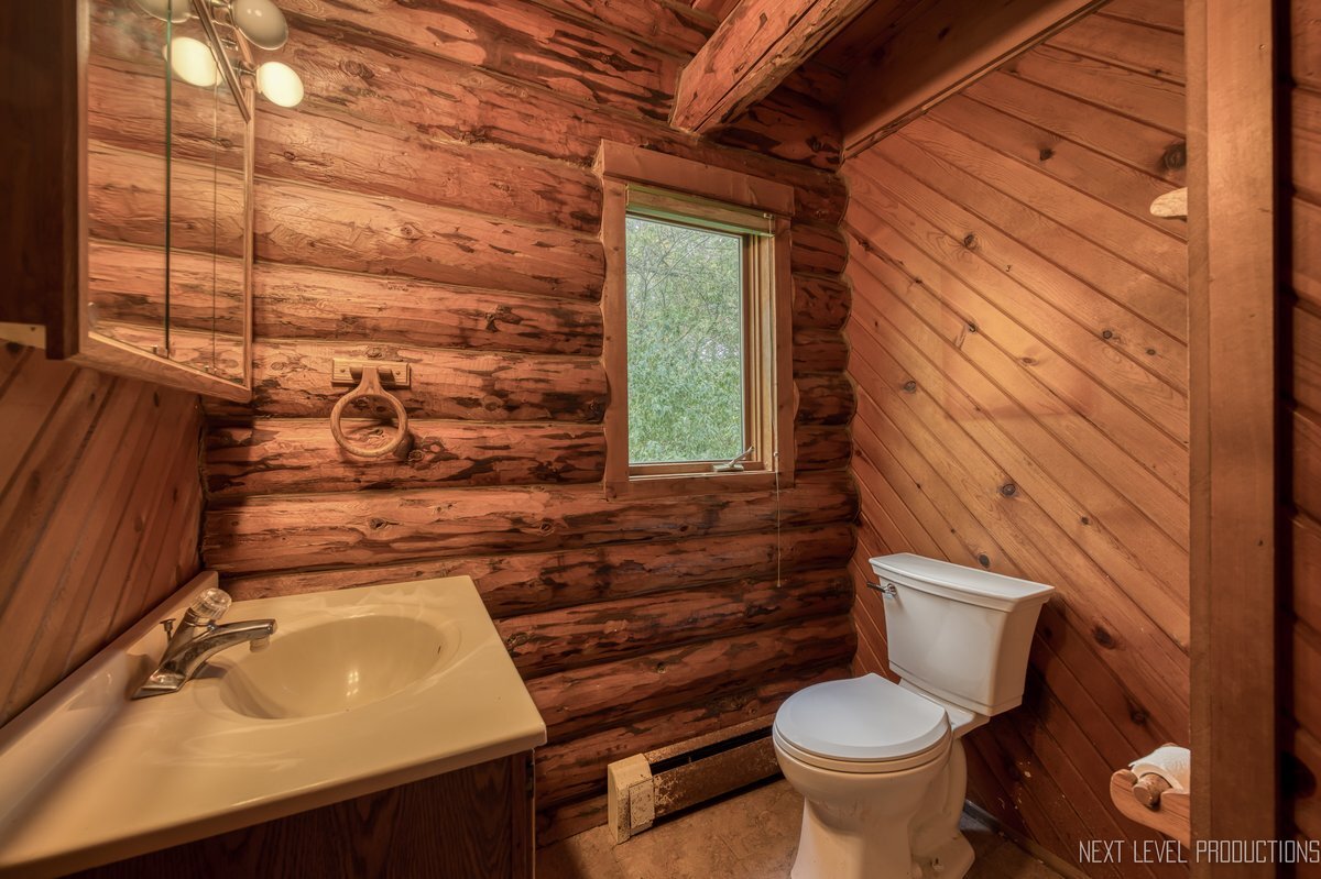 12712 River Road, Plano, IL 60545