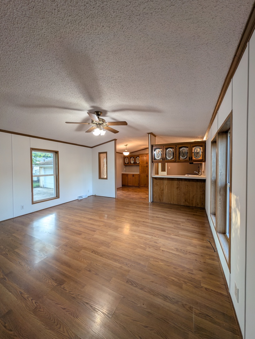 642 W Bergera Road, Braidwood, IL 60408