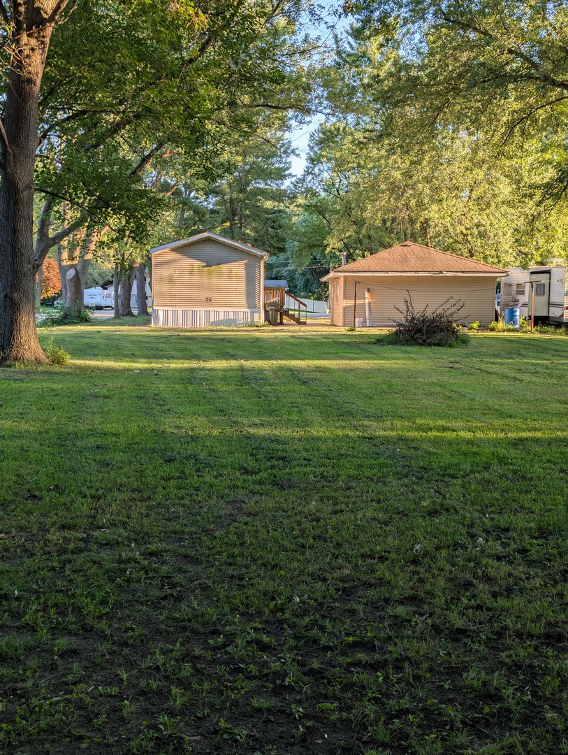 642 W Bergera Road, Braidwood, IL 60408