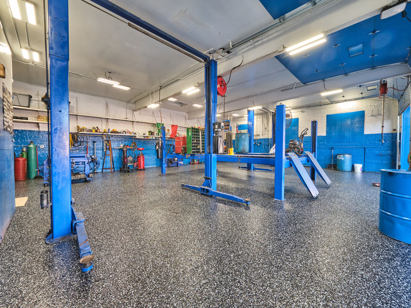 4853 S Archer Avenue, Chicago, IL 60632