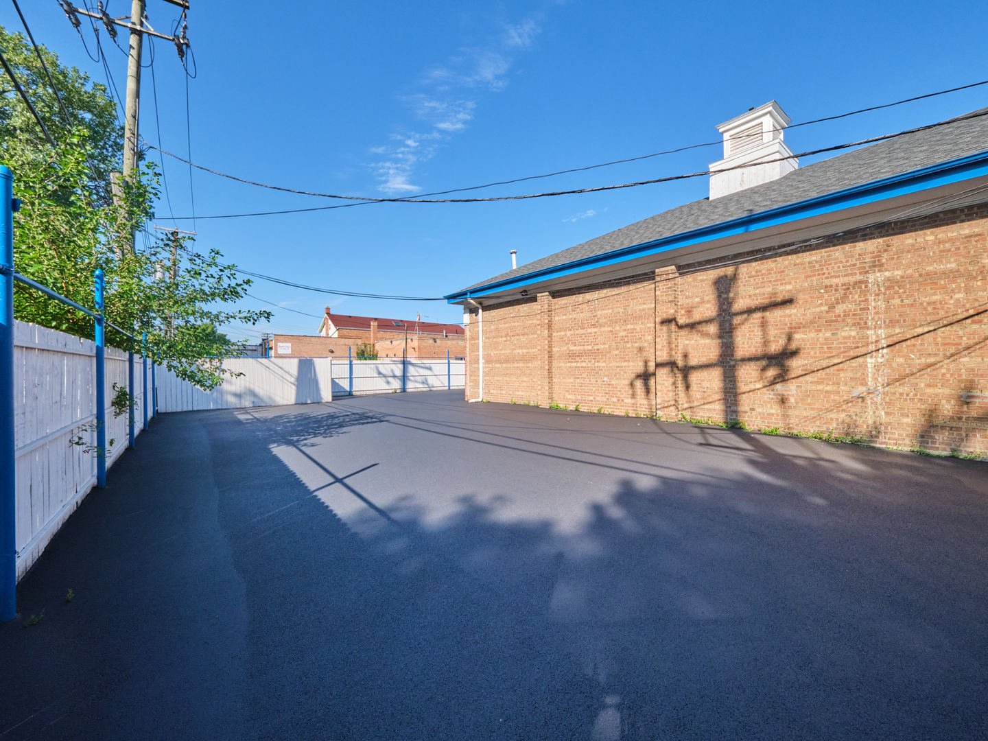 4853 S Archer Avenue, Chicago, IL 60632