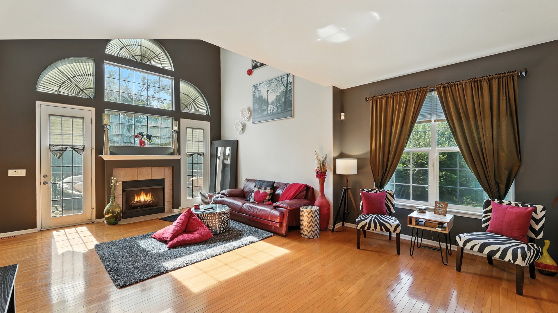 156 River Mist Drive, Oswego, IL 60543