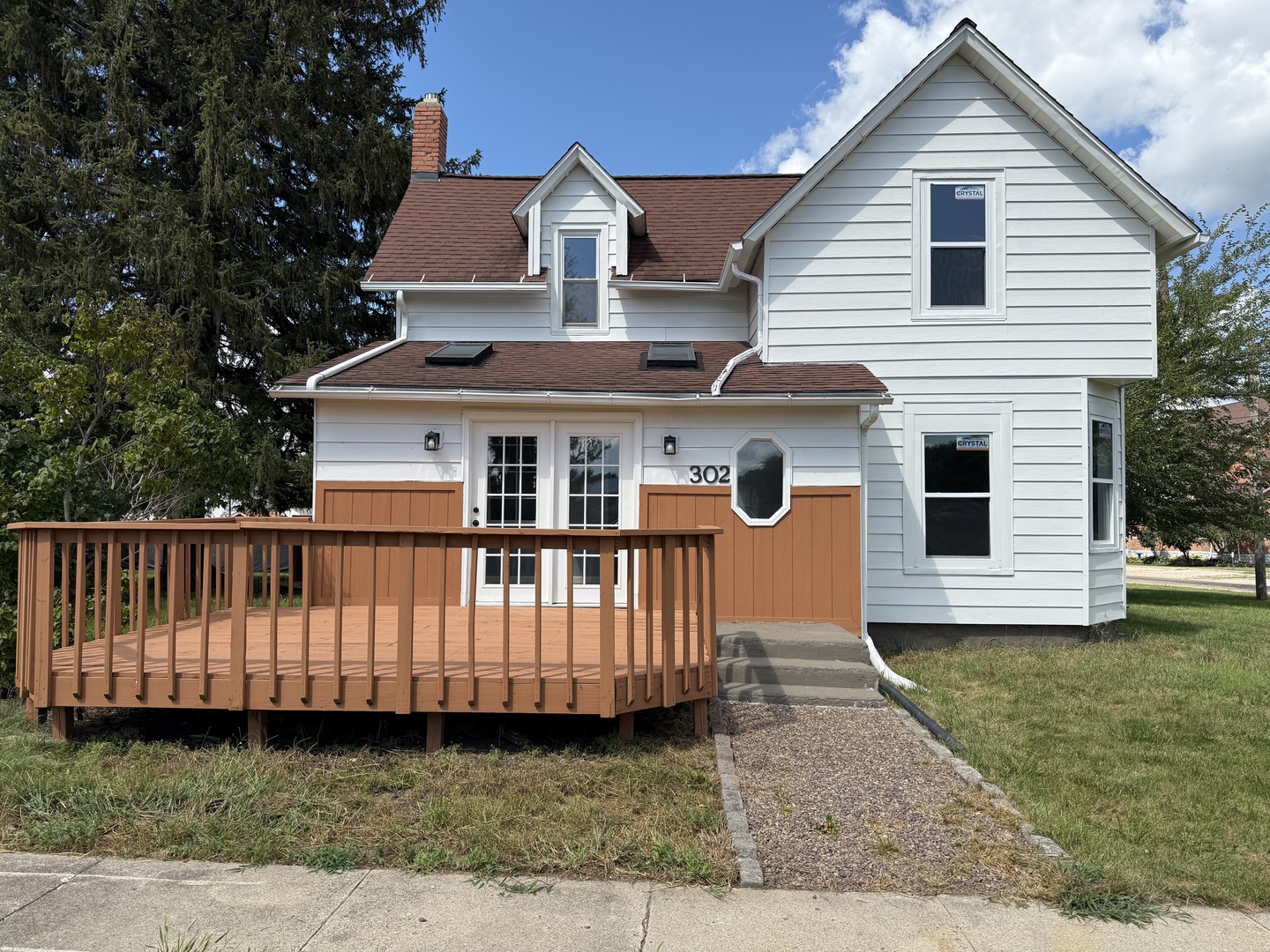 302 W Cook Street, Sheffield, IL 61361