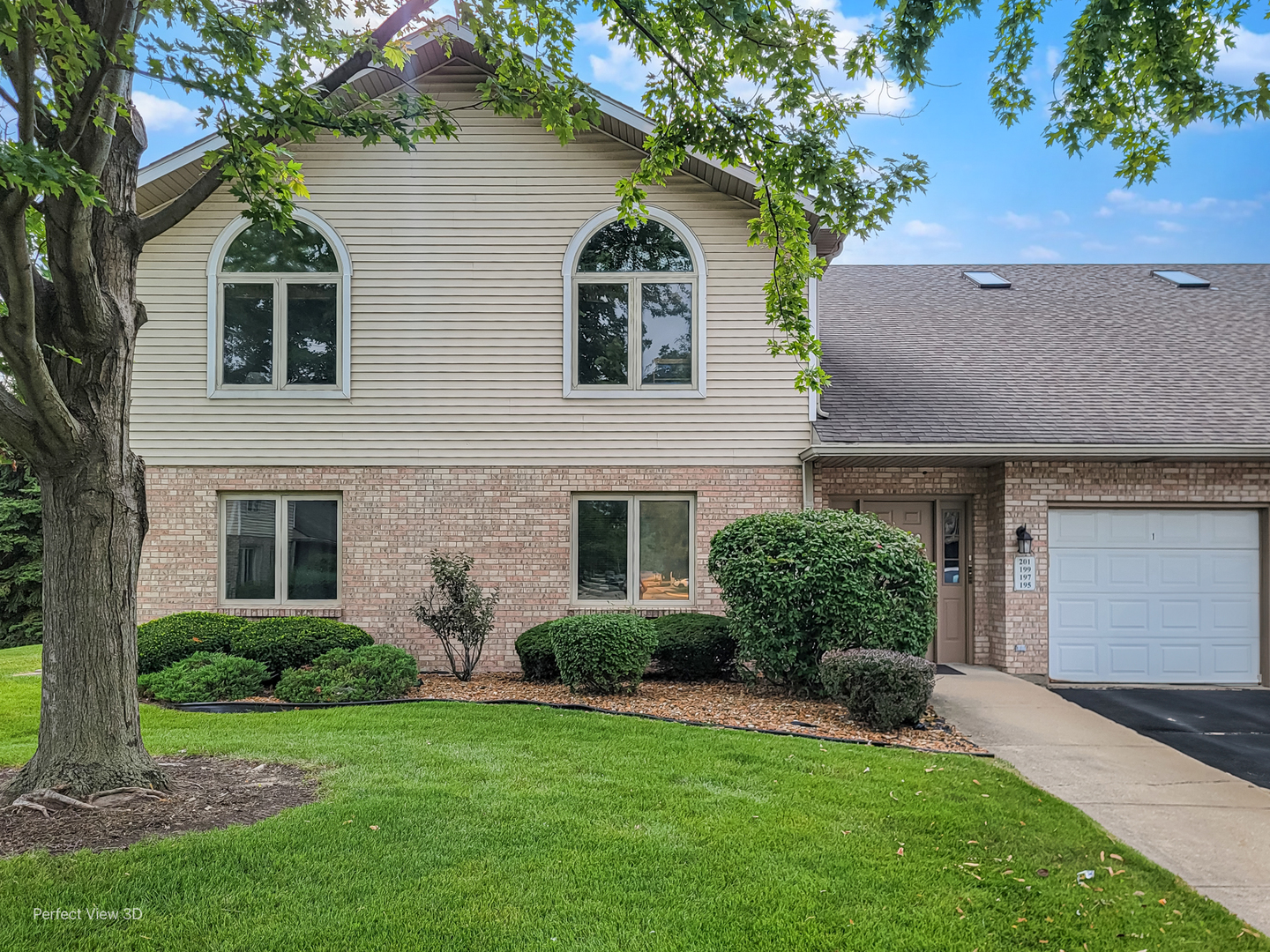 197 Barbara Jean Lane #4, Joliet, IL 60436