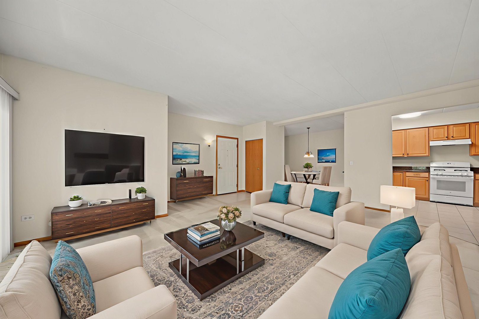 2250 S Grace Street #201, Lombard, IL 60148