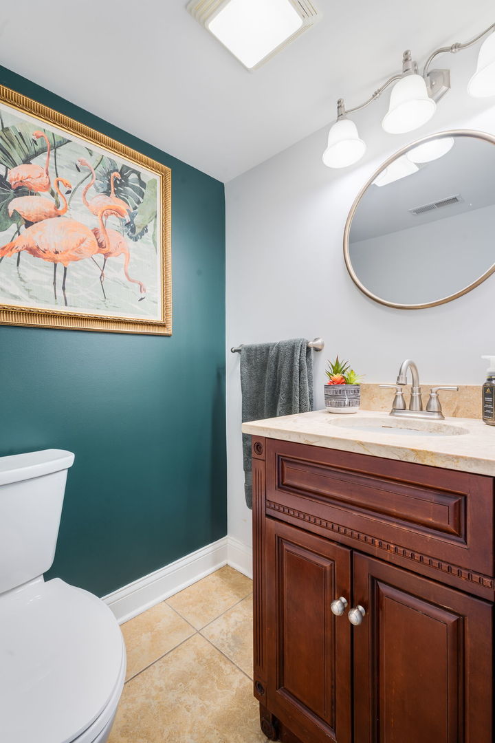 1741 W Goldengate Drive, Addison, IL 60101