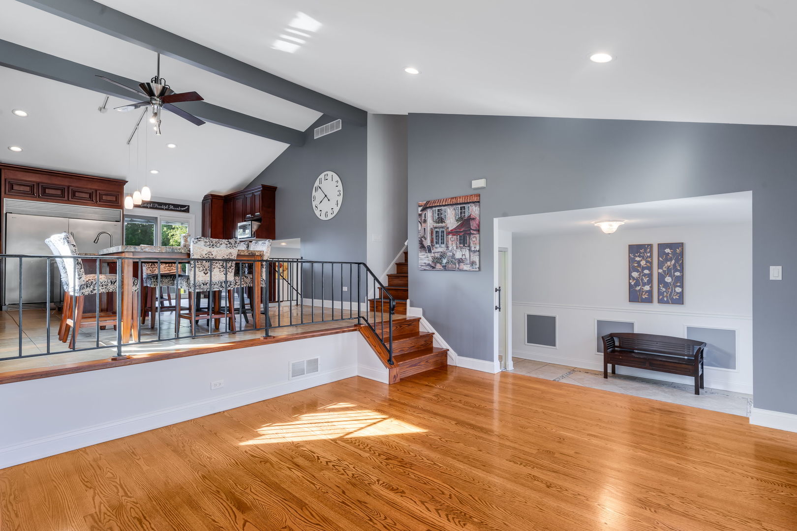 1741 W Goldengate Drive, Addison, IL 60101