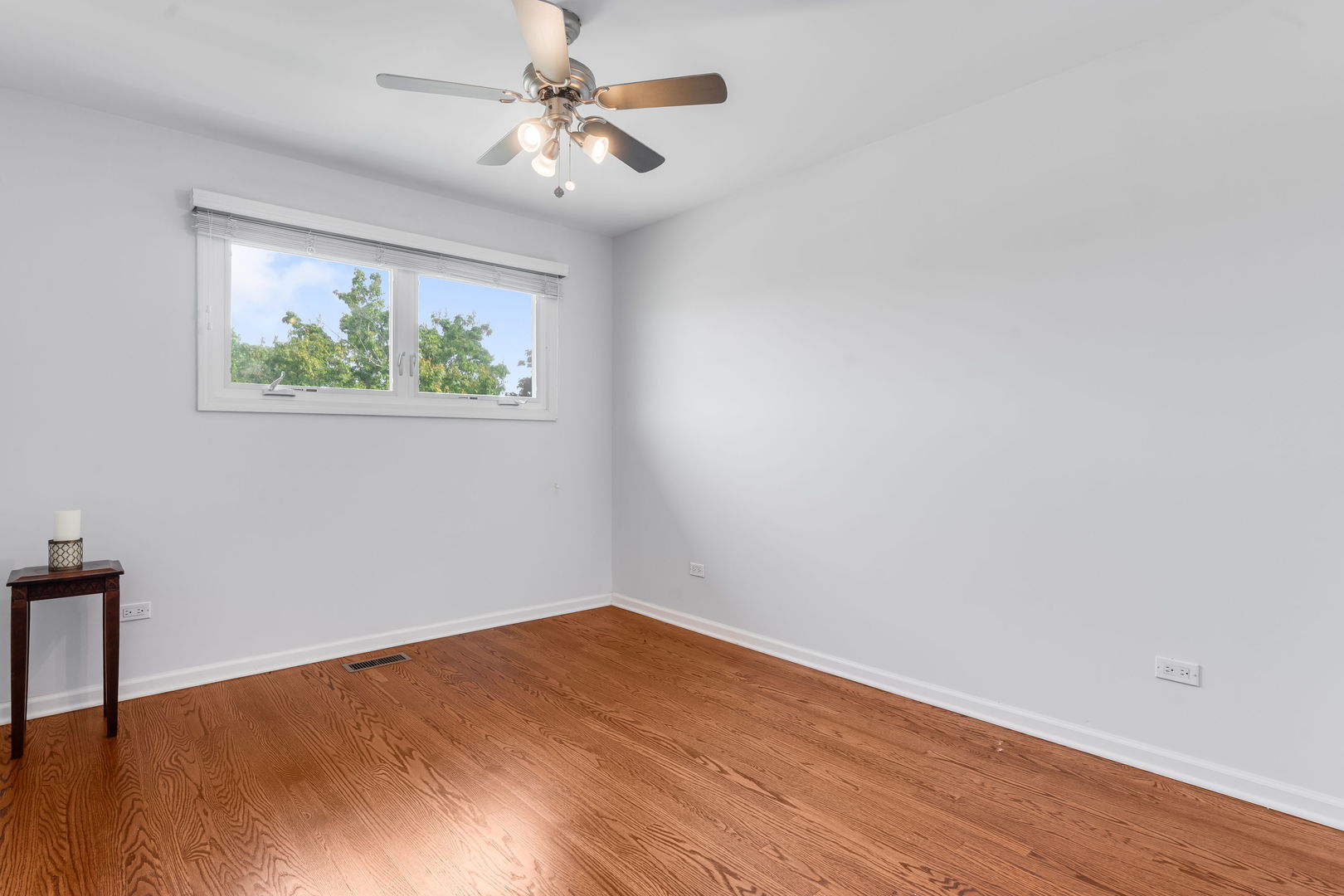 1741 W Goldengate Drive, Addison, IL 60101
