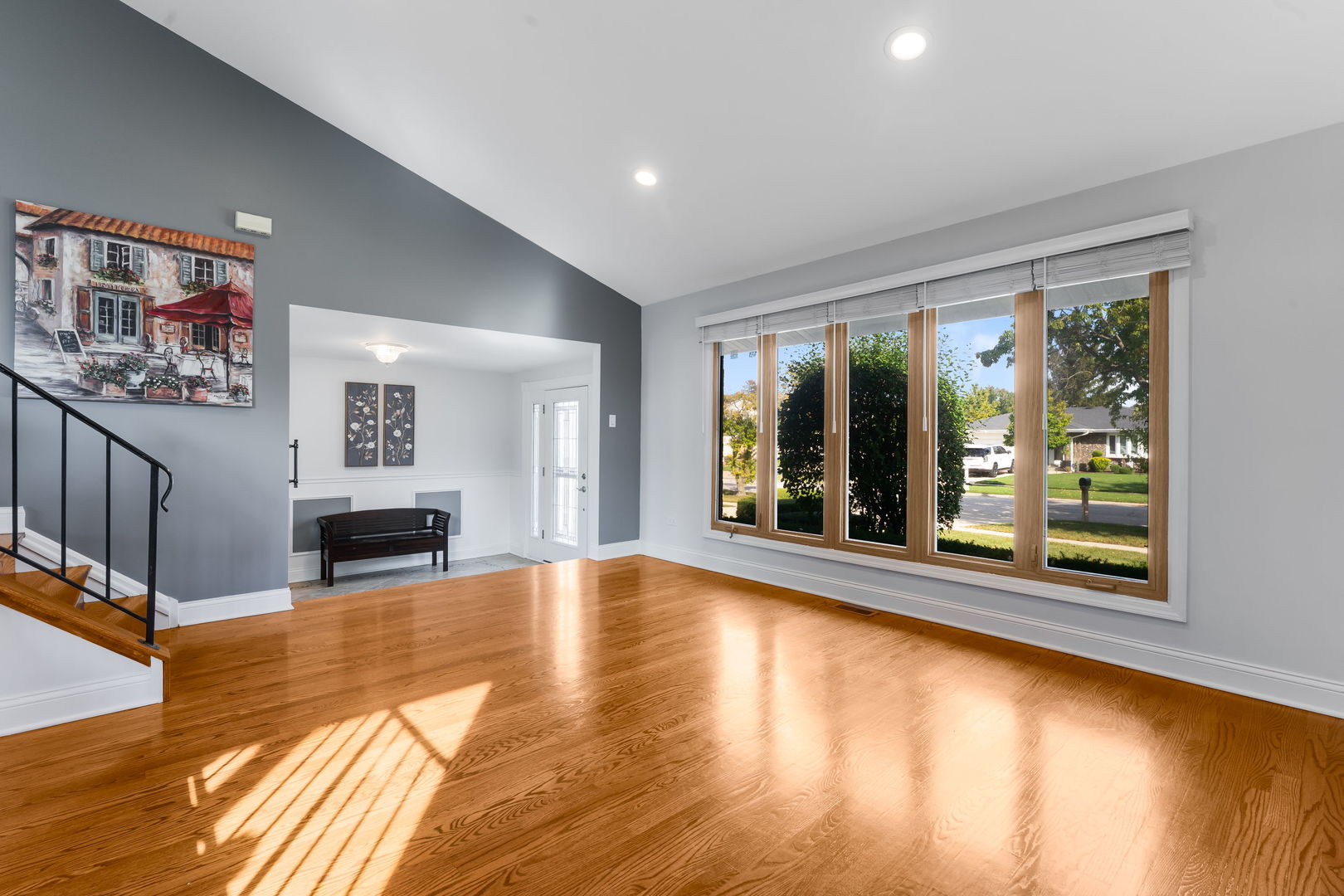 1741 W Goldengate Drive, Addison, IL 60101
