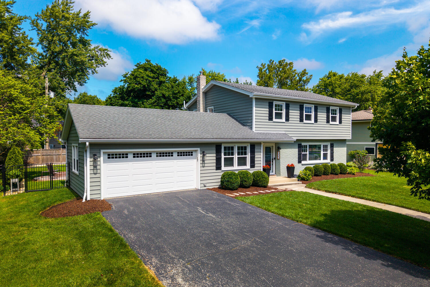 533 Cypress Drive, Naperville, IL 60540