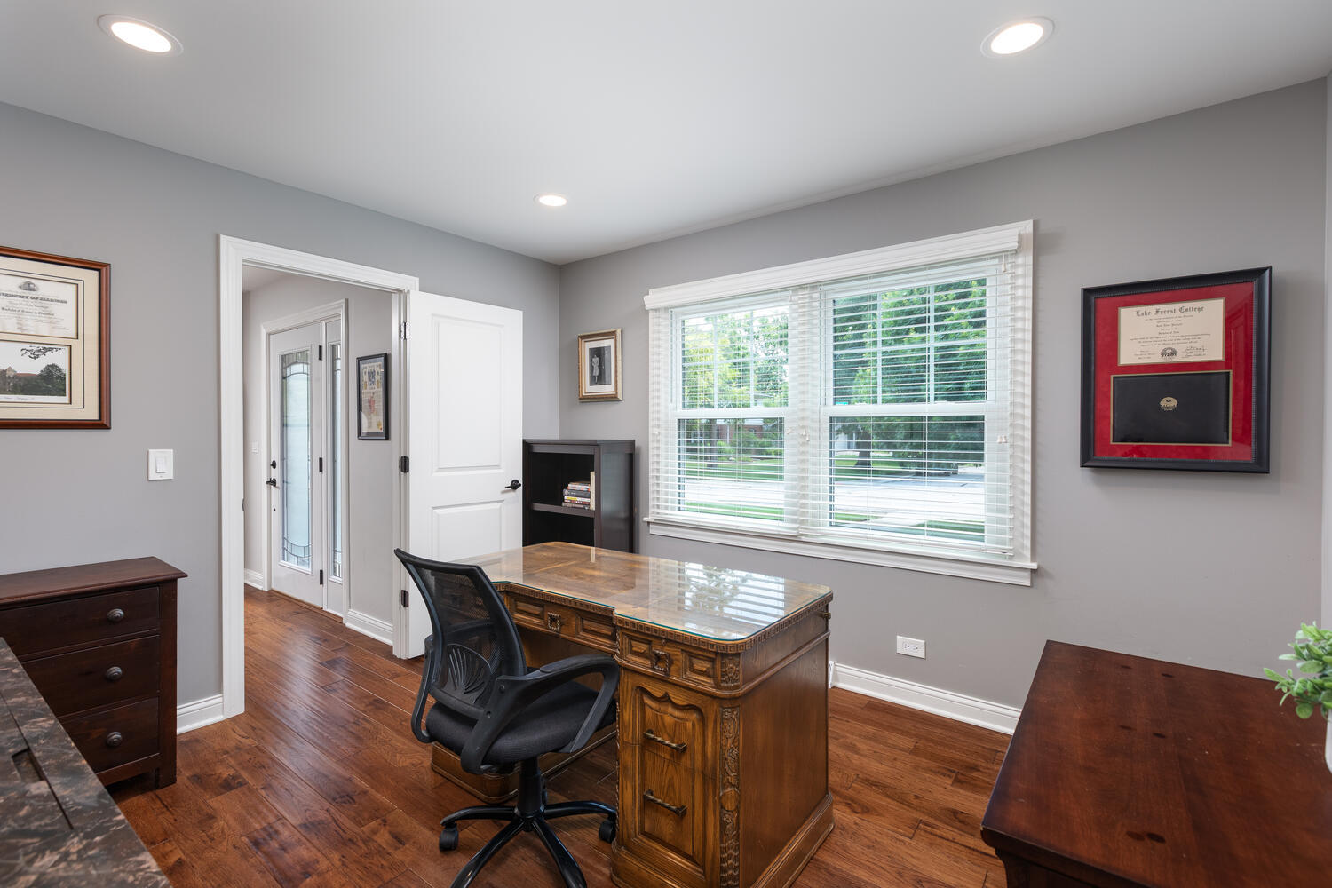533 Cypress Drive, Naperville, IL 60540