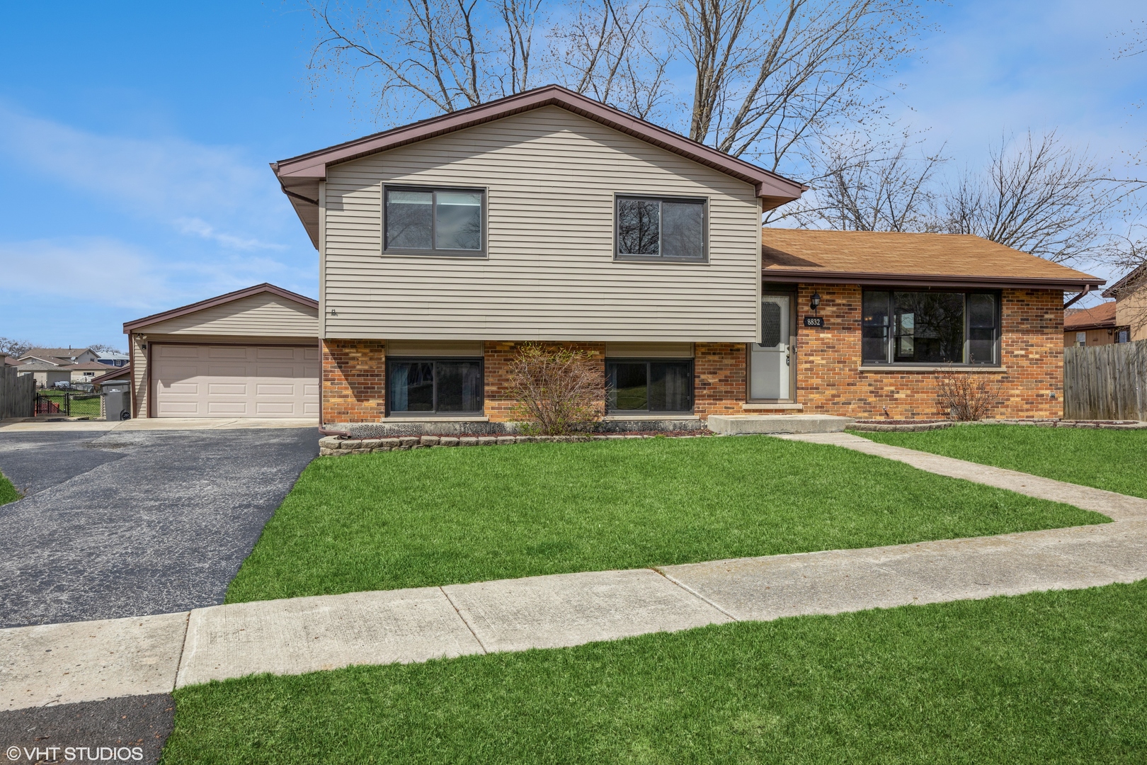 8832 170th Street, Orland Hills, IL 60487