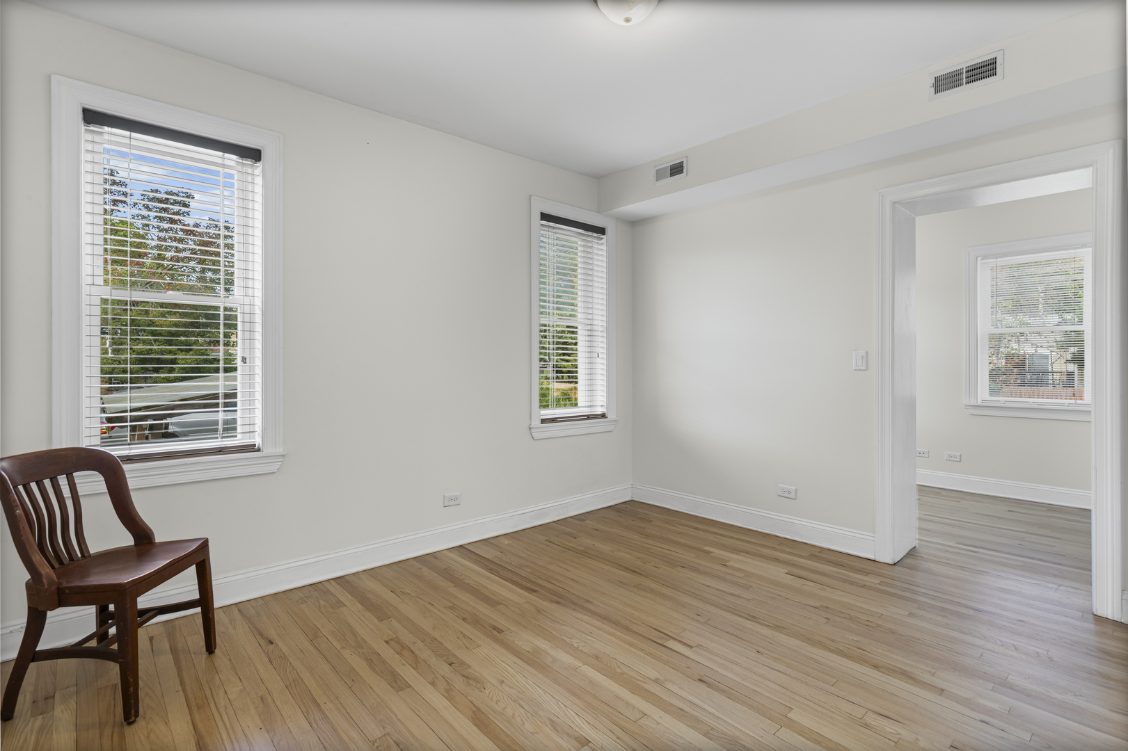 5416 W Windsor Avenue #1N, Chicago, IL 60630