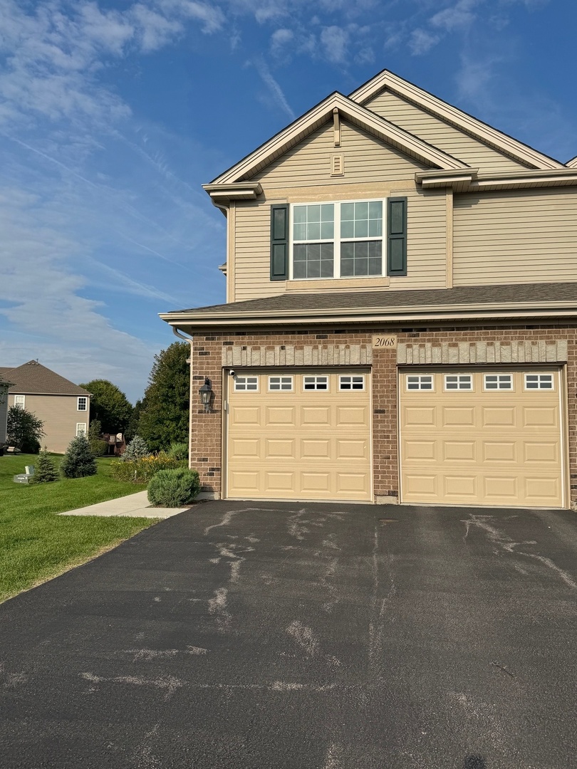2068 Canyon Creek Court #2068, Aurora, IL 60503