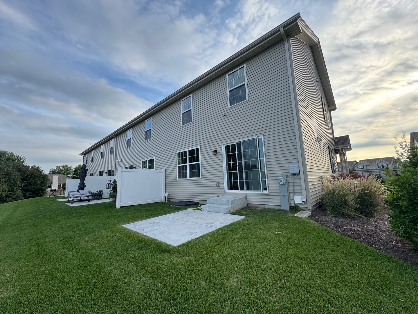 2068 Canyon Creek Court #2068, Aurora, IL 60503