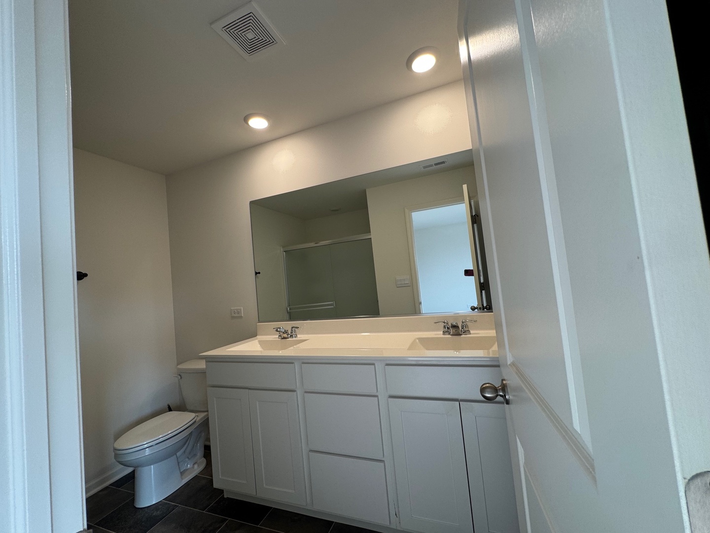 2068 Canyon Creek Court #2068, Aurora, IL 60503