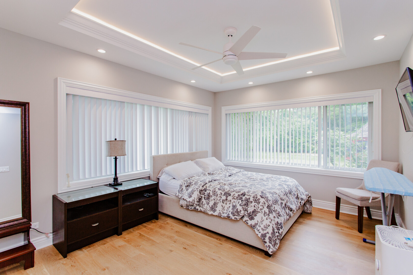 1010 Crabtree Lane, Des Plaines, IL 60016