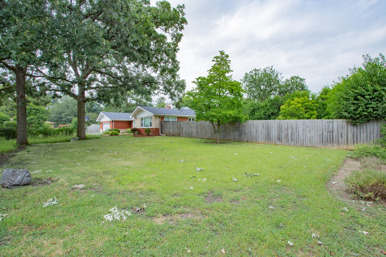 1010 Crabtree Lane, Des Plaines, IL 60016