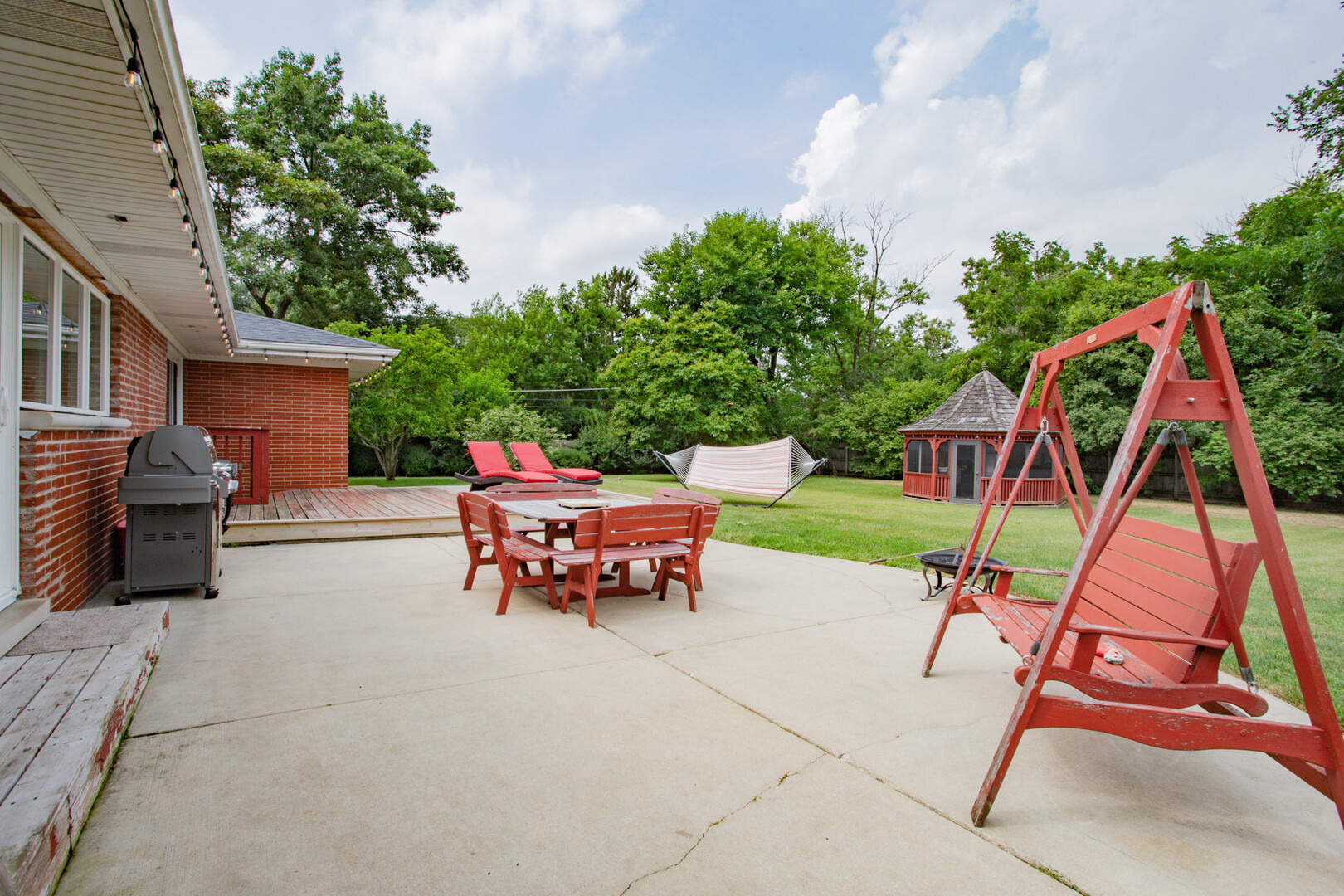 1010 Crabtree Lane, Des Plaines, IL 60016