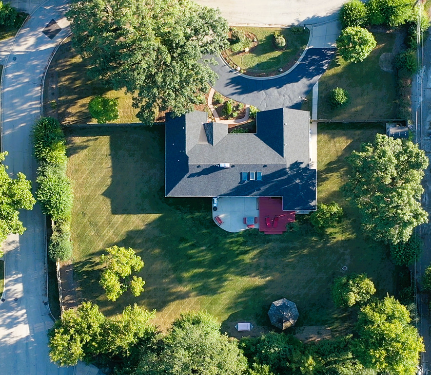 1010 Crabtree Lane, Des Plaines, IL 60016