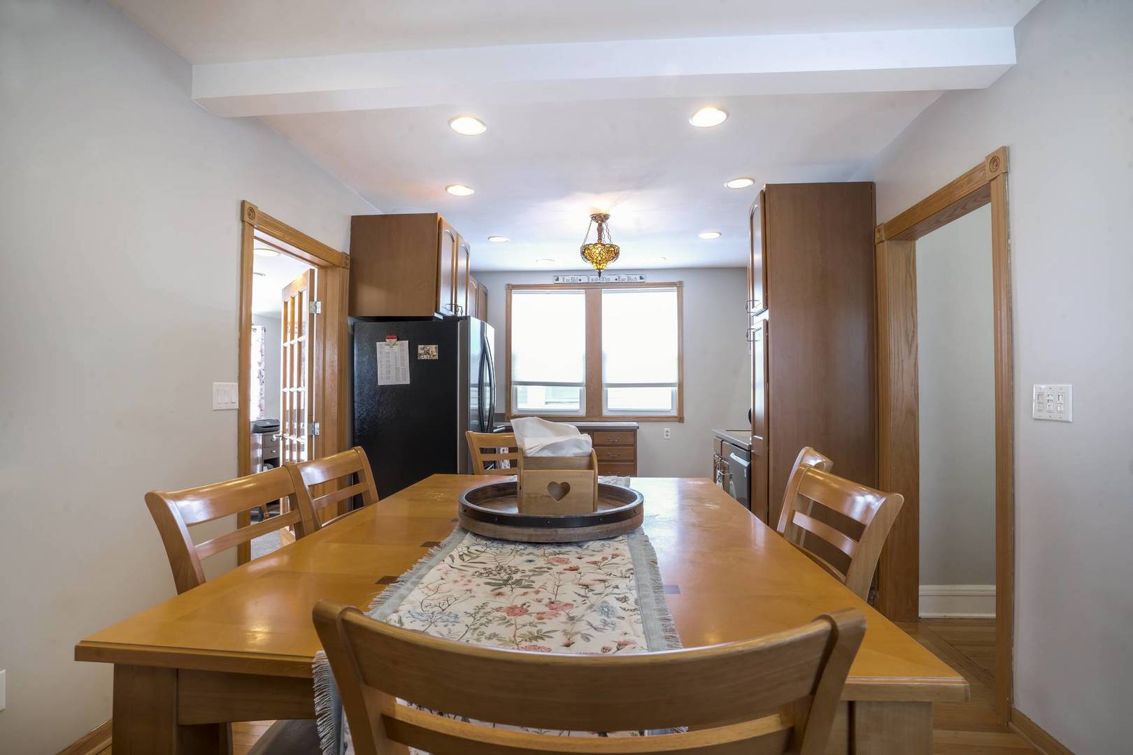 5807 W Cornelia Avenue, Chicago, IL 60634