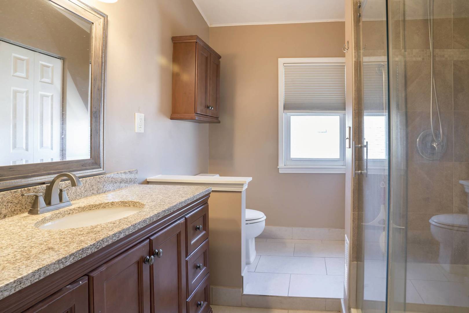 5807 W Cornelia Avenue, Chicago, IL 60634