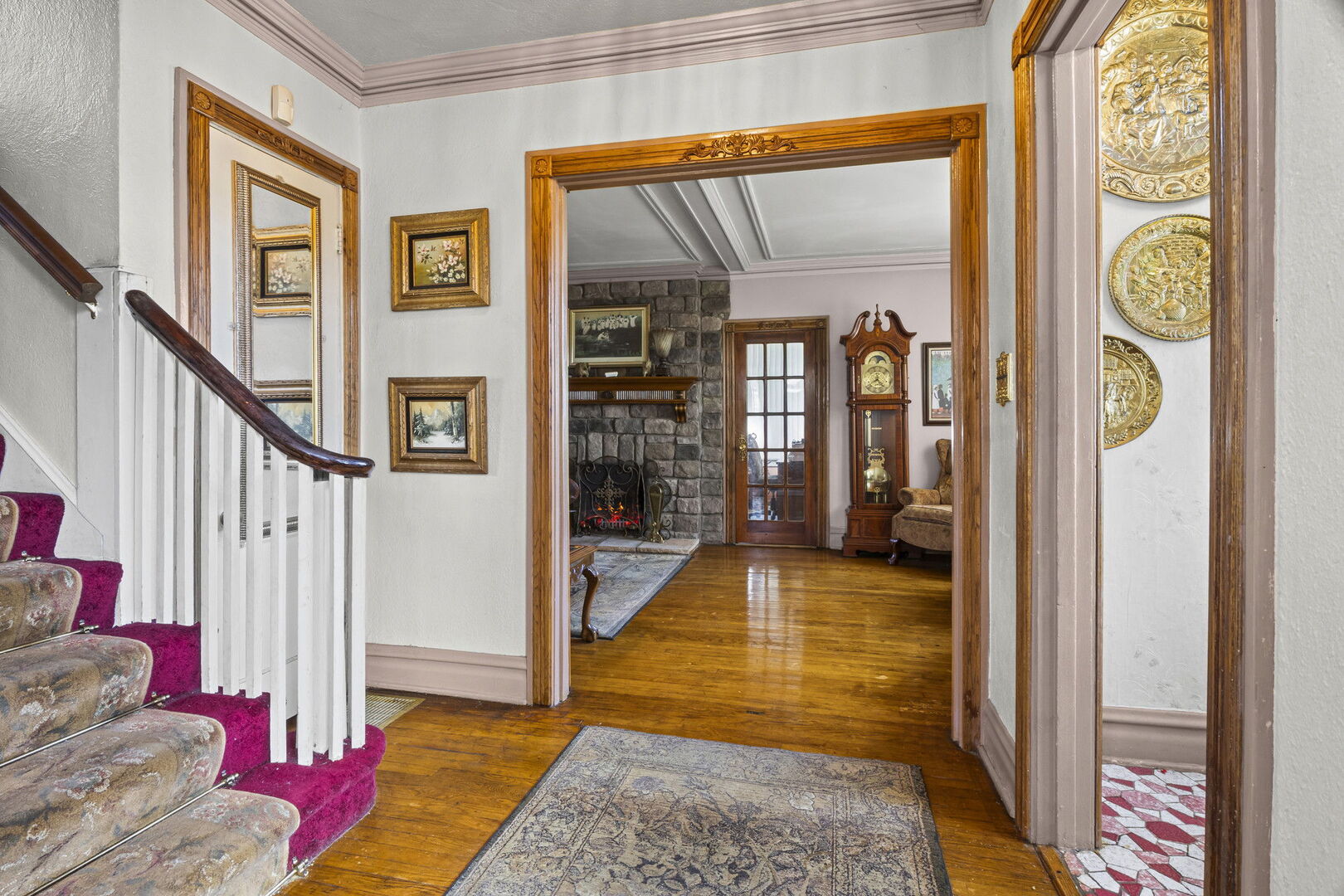 15 E 155th Street, Harvey, IL 60426
