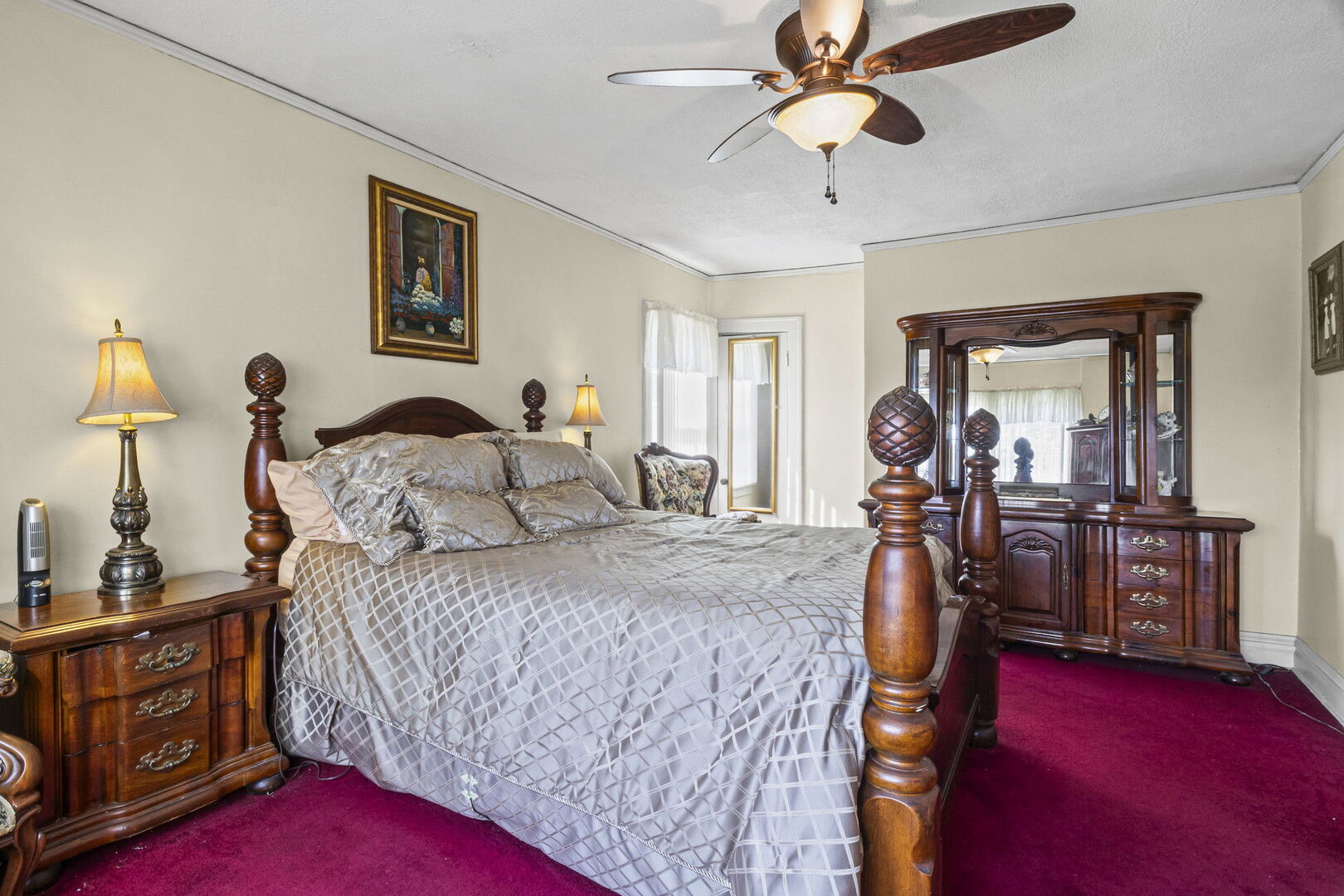 15 E 155th Street, Harvey, IL 60426