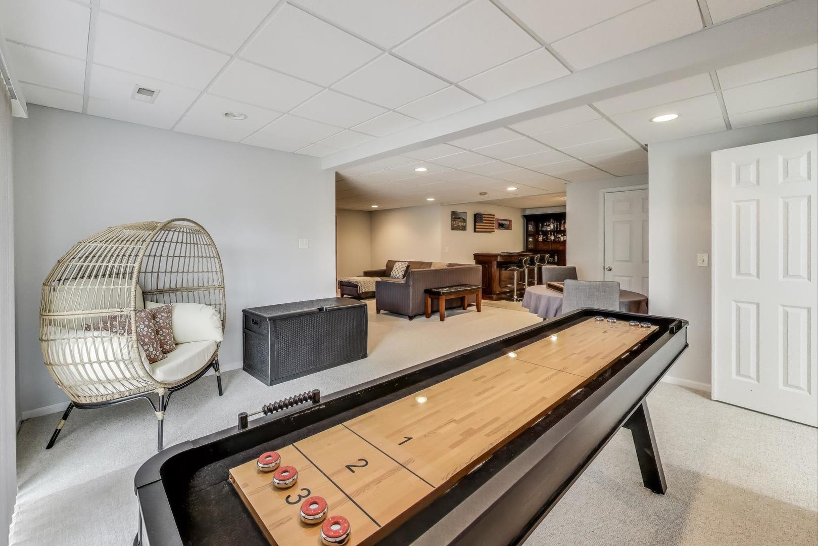 17119 W Prairieview Lane, Gurnee, IL 60031