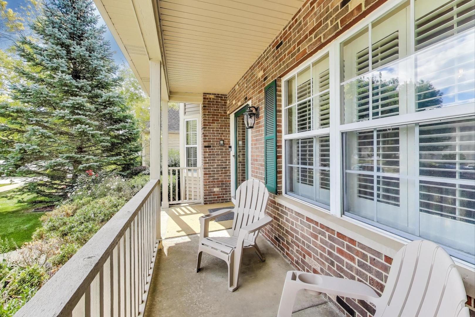 17119 W Prairieview Lane, Gurnee, IL 60031