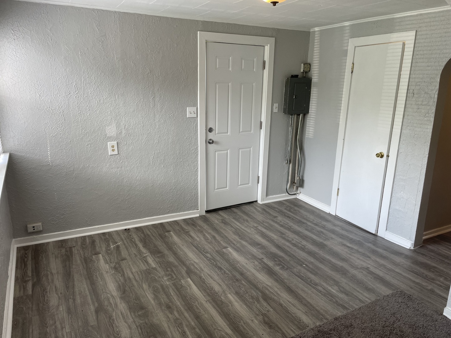1506 Lawrence Avenue #R, Lockport, IL 60441