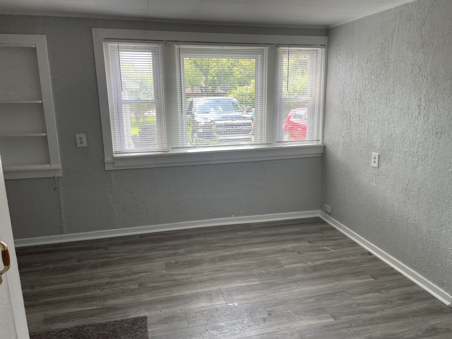 1506 Lawrence Avenue #R, Lockport, IL 60441