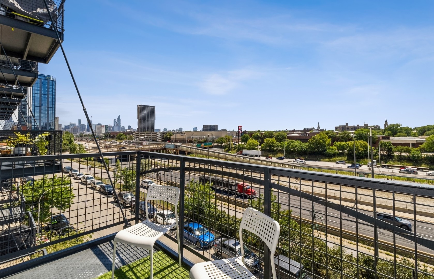 1224 W Van Buren Street #309, Chicago, IL 60607