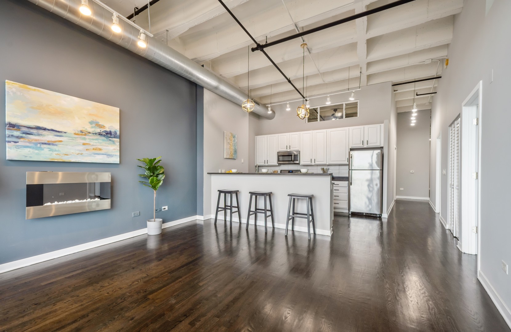 1224 W Van Buren Street #309, Chicago, IL 60607