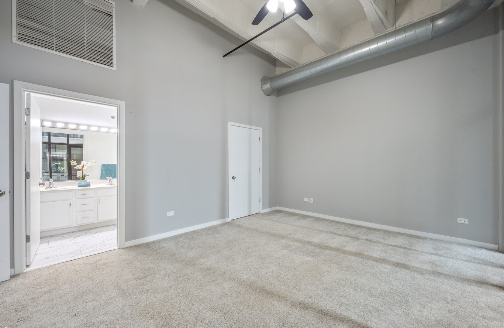 1224 W Van Buren Street #309, Chicago, IL 60607