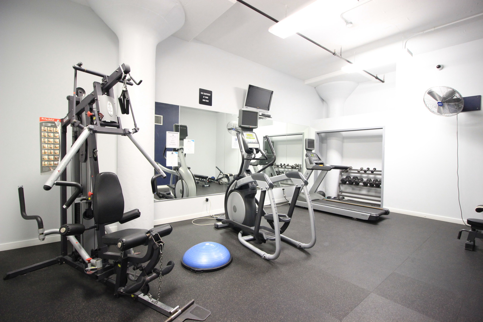 1224 W Van Buren Street #309, Chicago, IL 60607