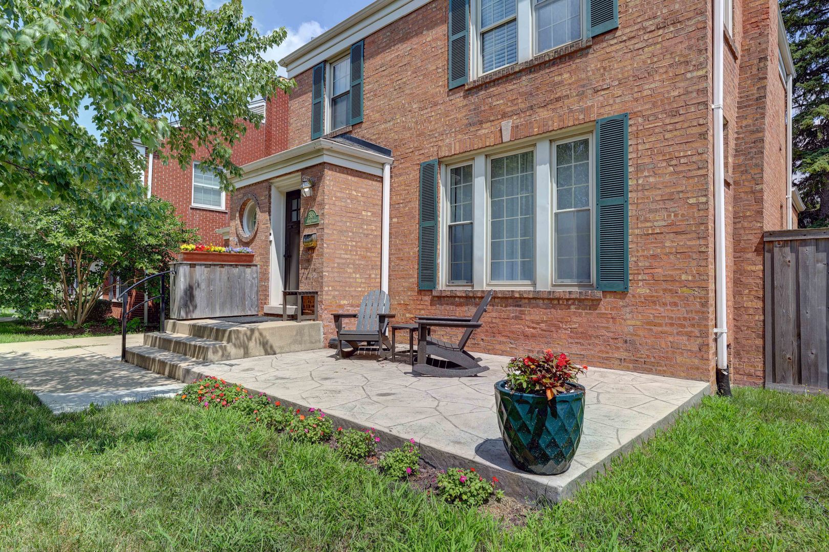 509 S Brainard Avenue, La Grange, IL 60525