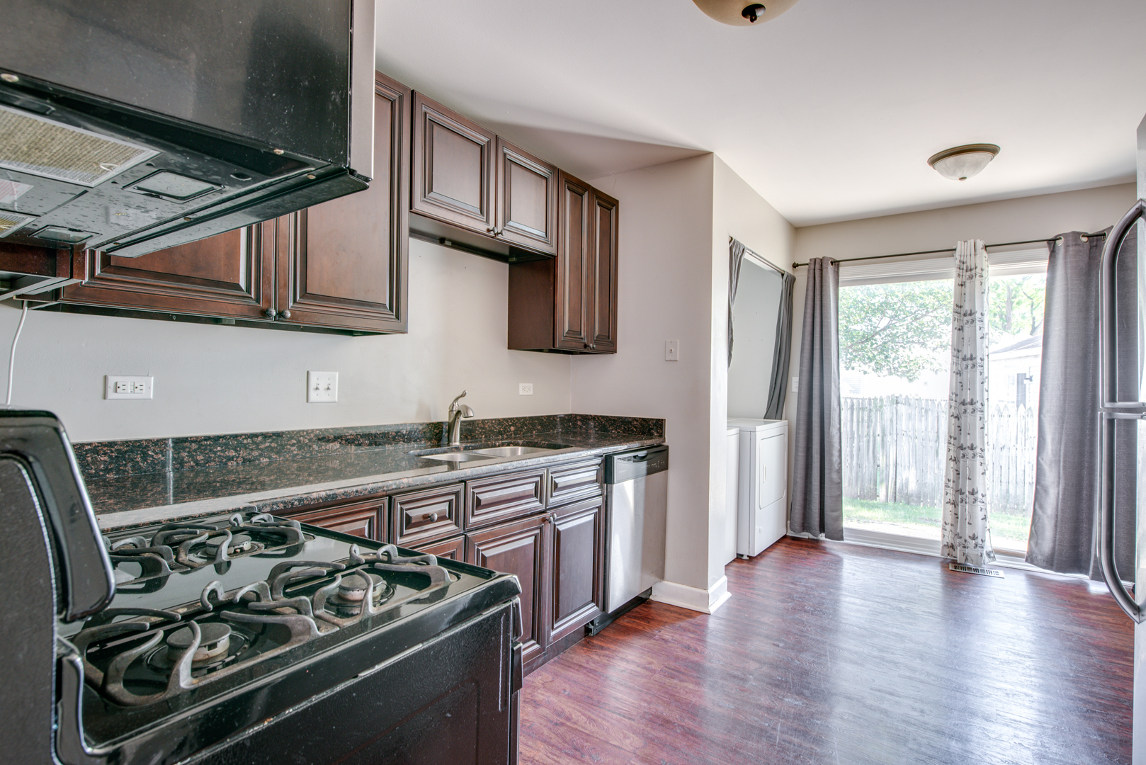 2670 Stoneybrook Lane, Aurora, IL 60502