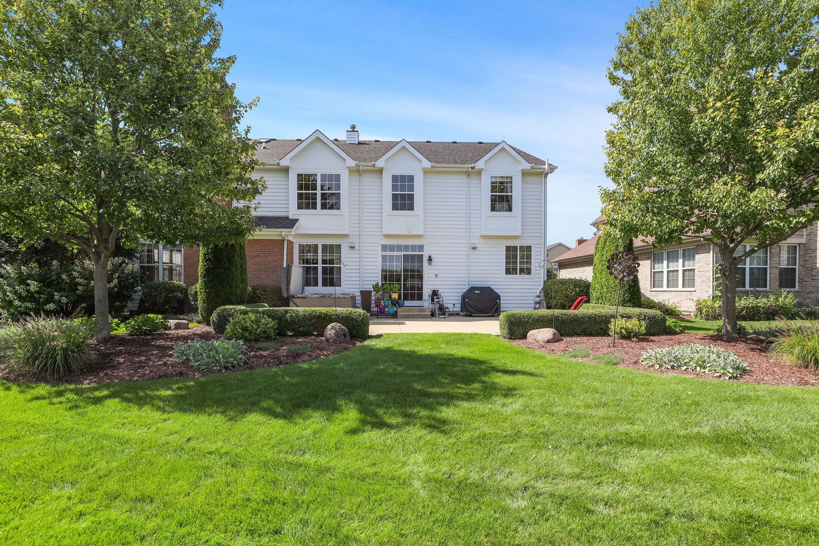 2245 Hazeltime Drive, Vernon Hills, IL 60061