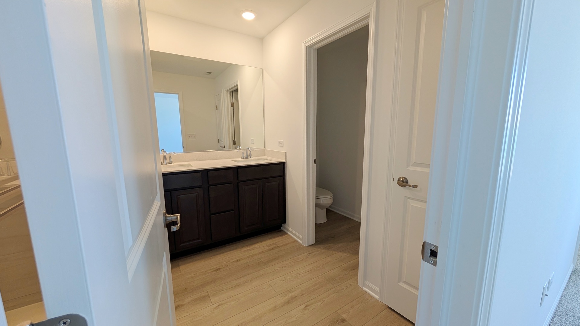 527 Red Oak Circle #2202, Volo, IL 60020
