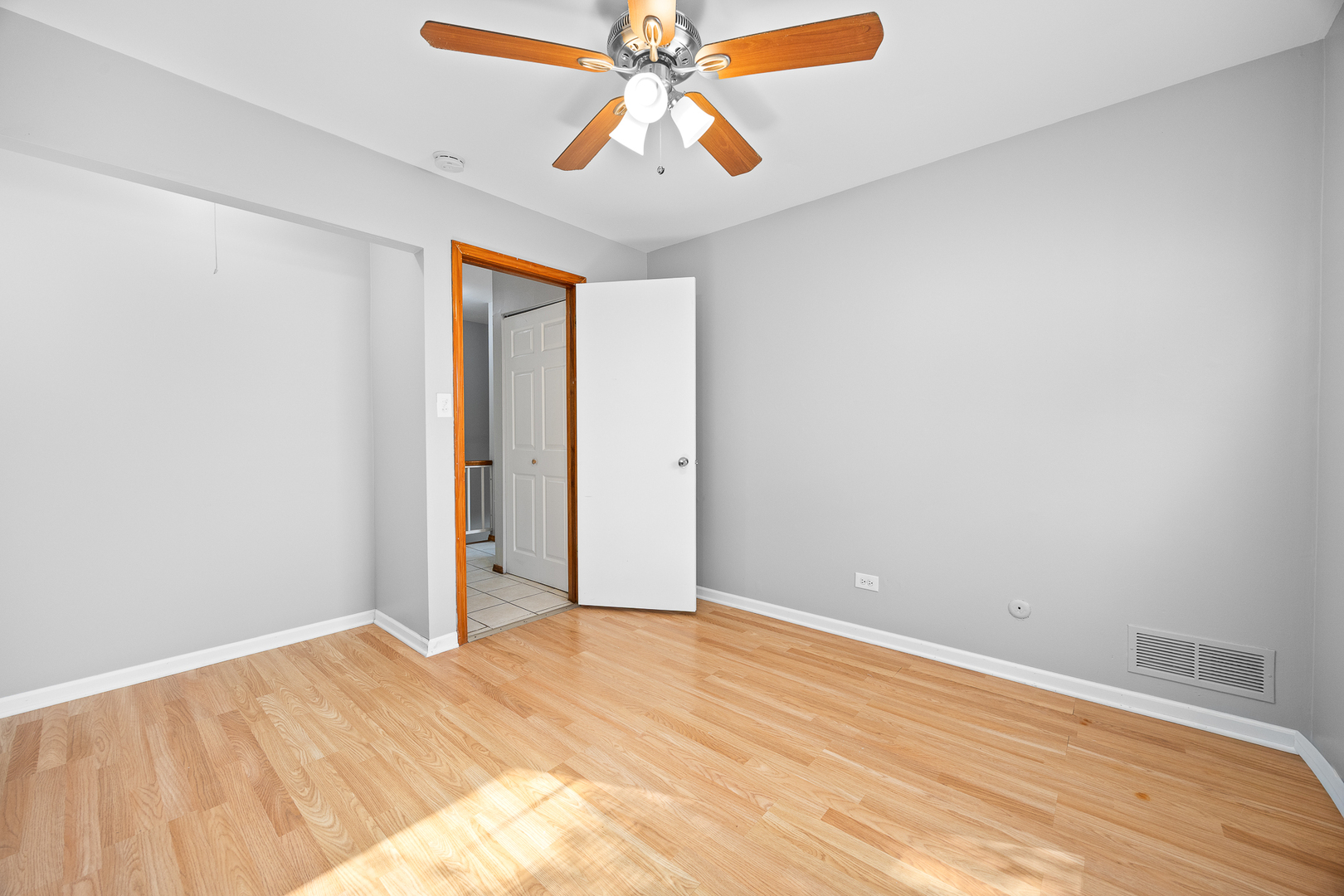 1370 N Glen Circle #C, Aurora, IL 60506