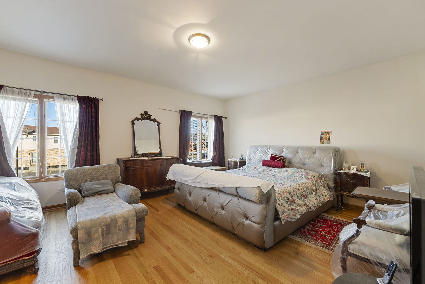 10024 S Roberts Road, Palos Hills, IL 60465