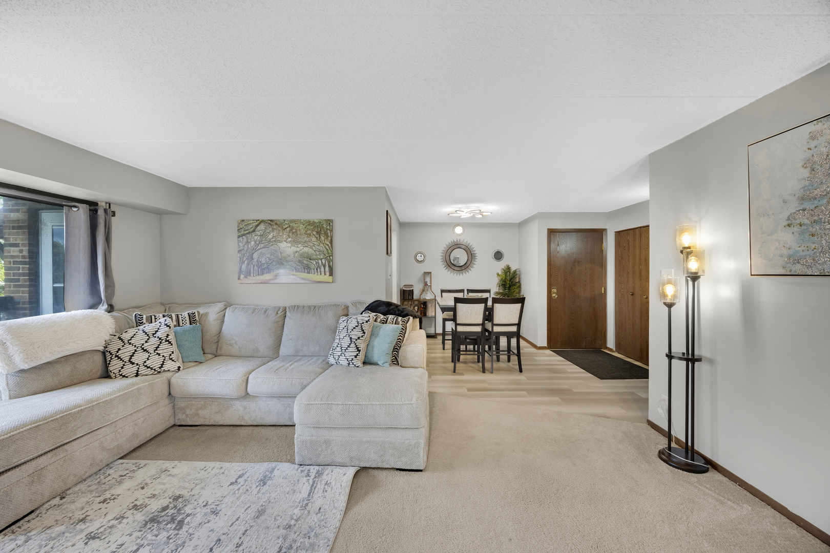 13645 Lamon Avenue #A06, Crestwood, IL 60418