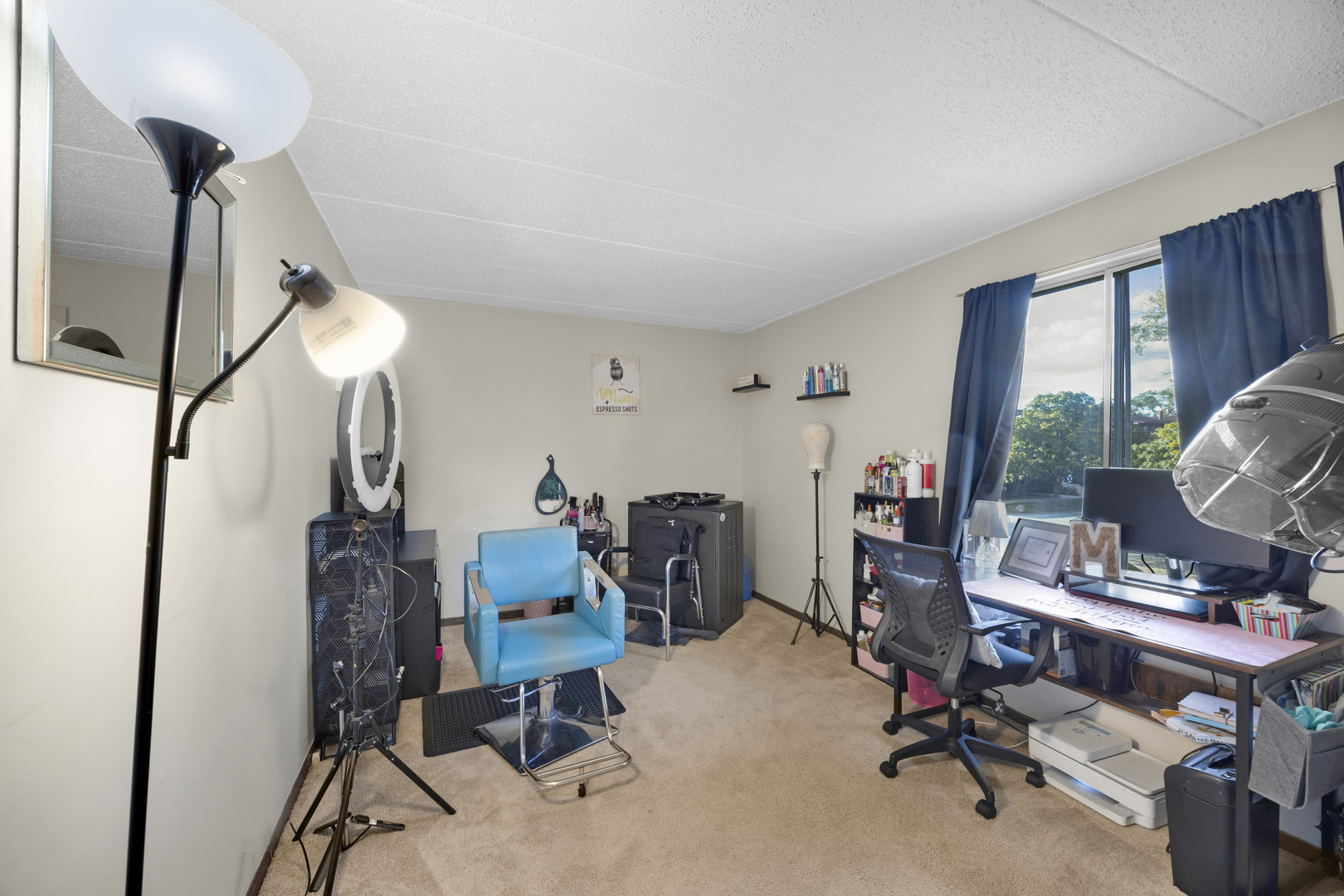 13645 Lamon Avenue #A06, Crestwood, IL 60418