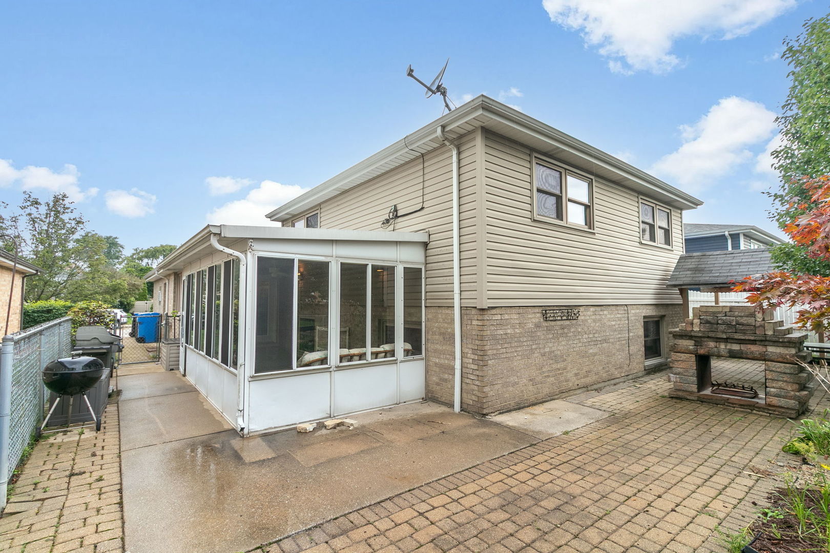 10615 S Trumbull Avenue, Chicago, IL 60655